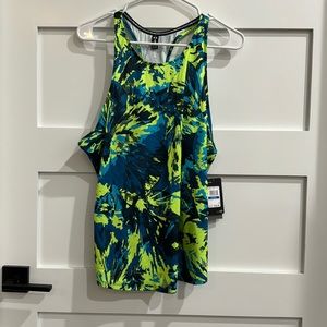 Women’s XL Under Armour Coolswitch run tank